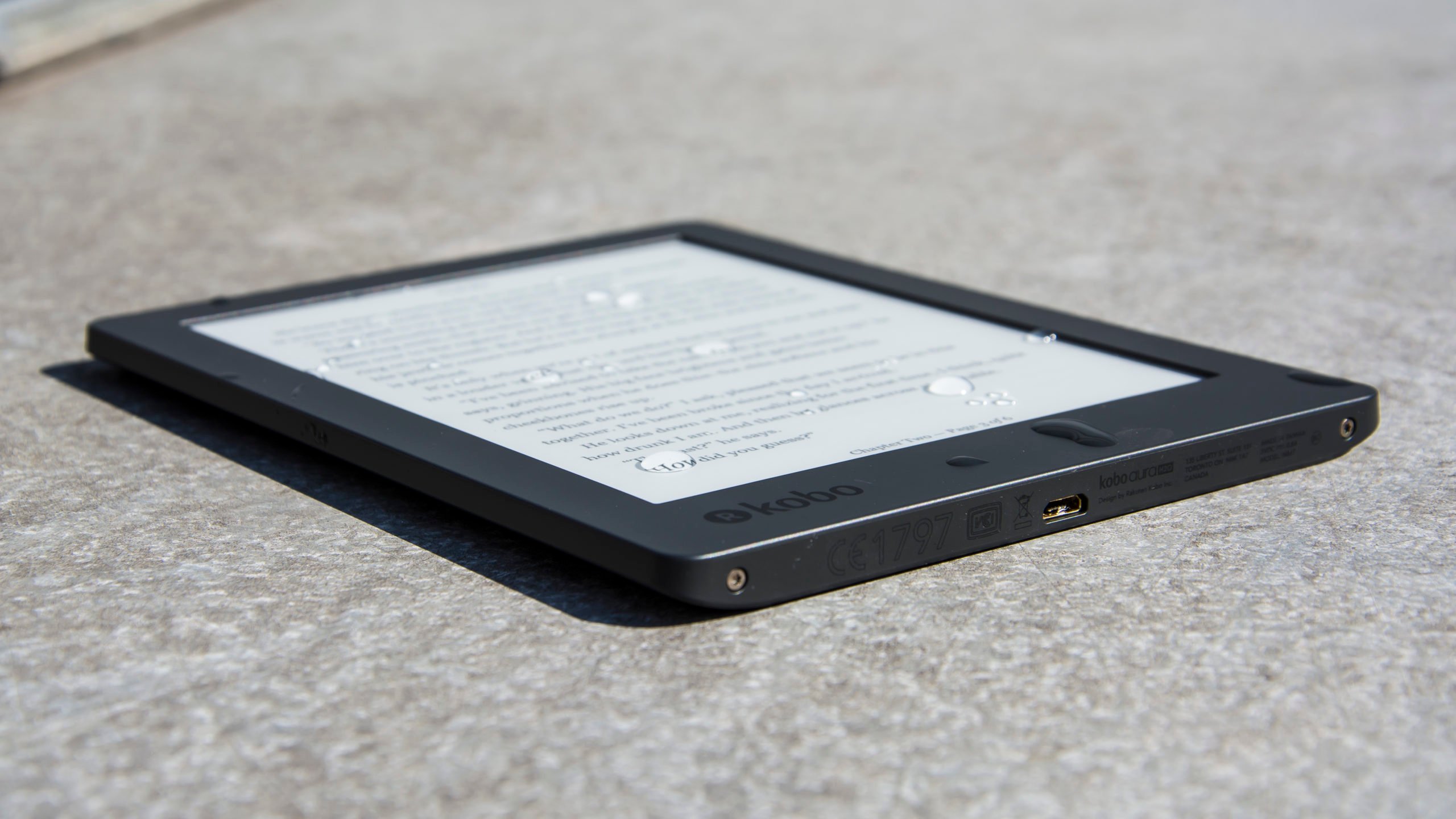 Eervol Bedachtzaam wortel Kobo Aura H20 2017 review – Kindle's distant rival provides a great read