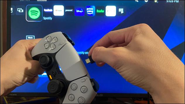 How to play Roblox with a controller on pc (using Steam)